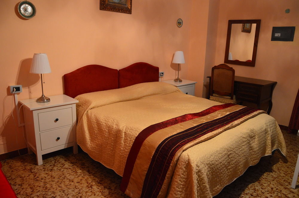 B&B La Terrazza Sul Mare Avola Eksteriør bilde